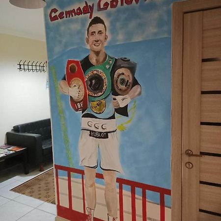הוסטל Makenty House Astana מראה חיצוני תמונה